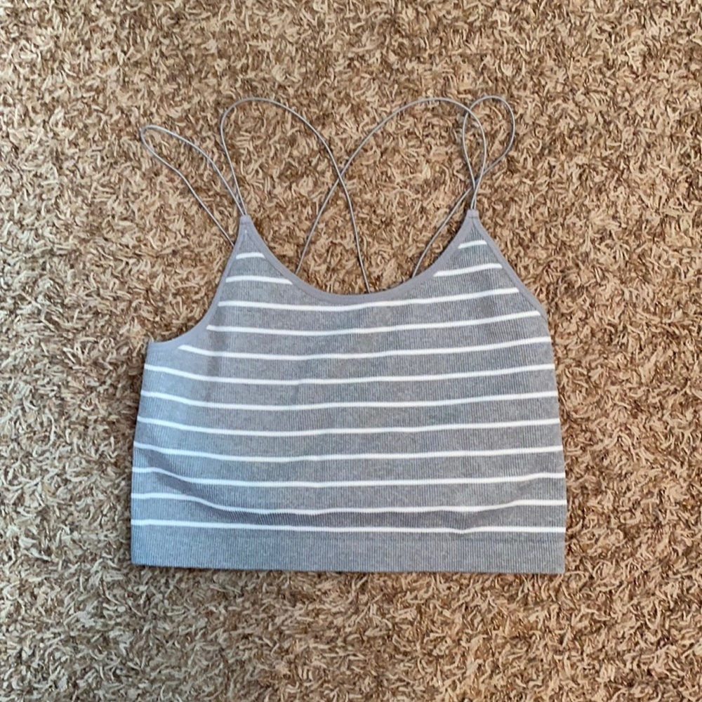 SUPER CUTE CRISSED CROSSED CROPPED TANK TOP
